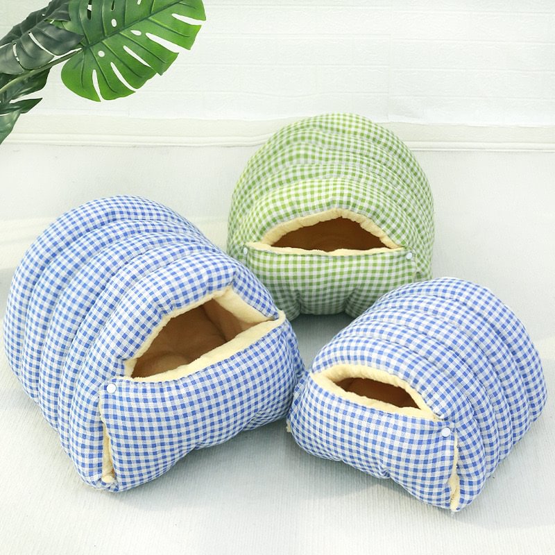 Cave Style Cozy Hideaway with Removable Washable Cover Bed