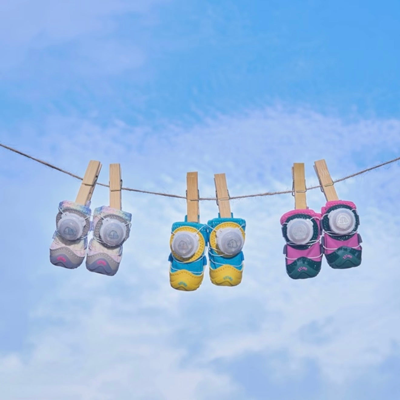 New lighting Dog winter Shoe ( 2 Pairs  ) for Front & Back Legs