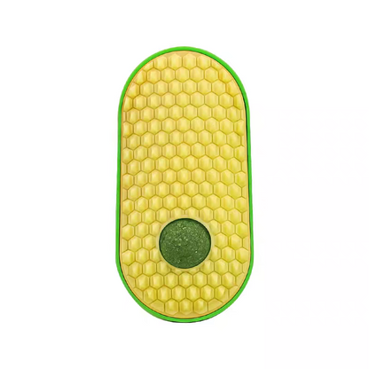 Scratcher with a mint ball - PetsLoveStory®