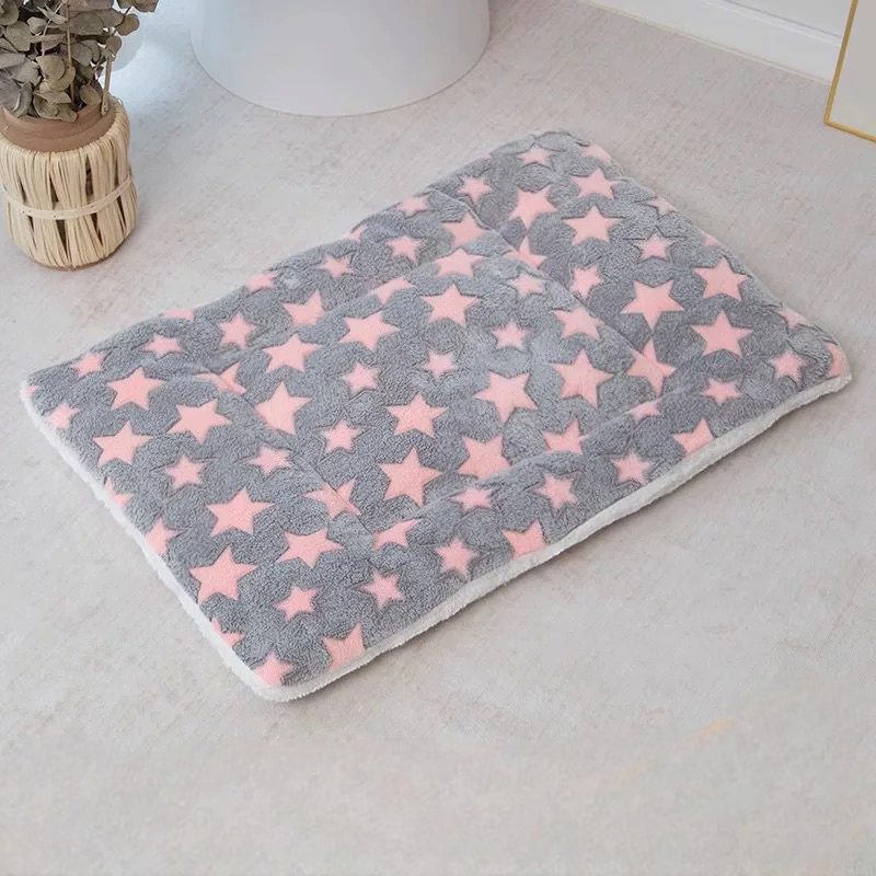 Pet sleeping bed mat warm blanket - PetsLoveStory®